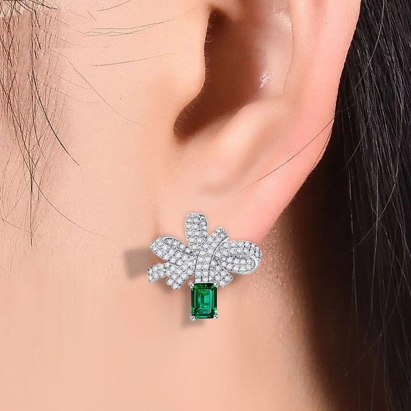 925 Sterling Silver With Emerald Ear Ornament - Rhyme - and - Chain