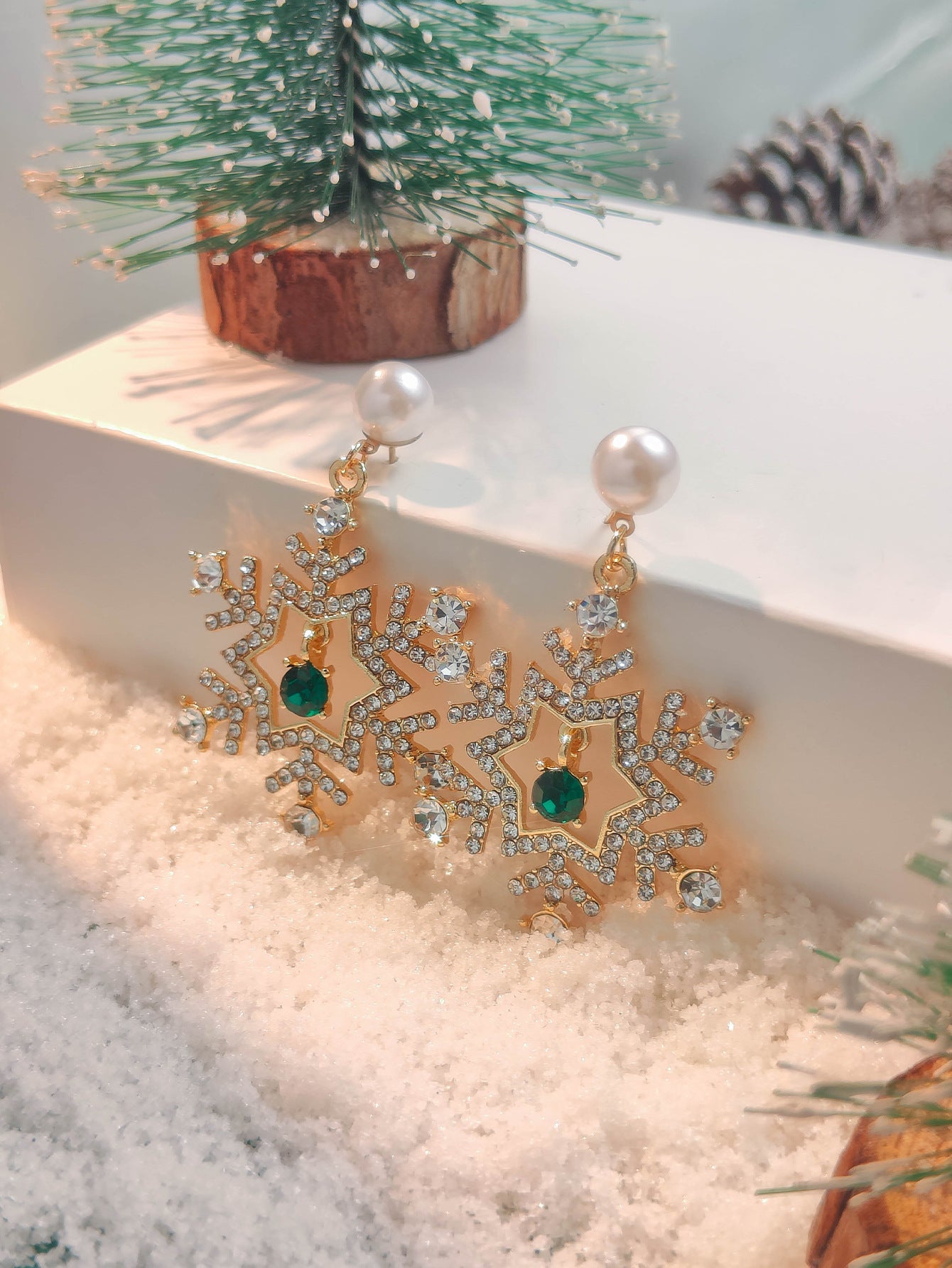 Christmas Snowflake Finely Inlaid Pendant Stud Earrings - Rhyme-and-Chain