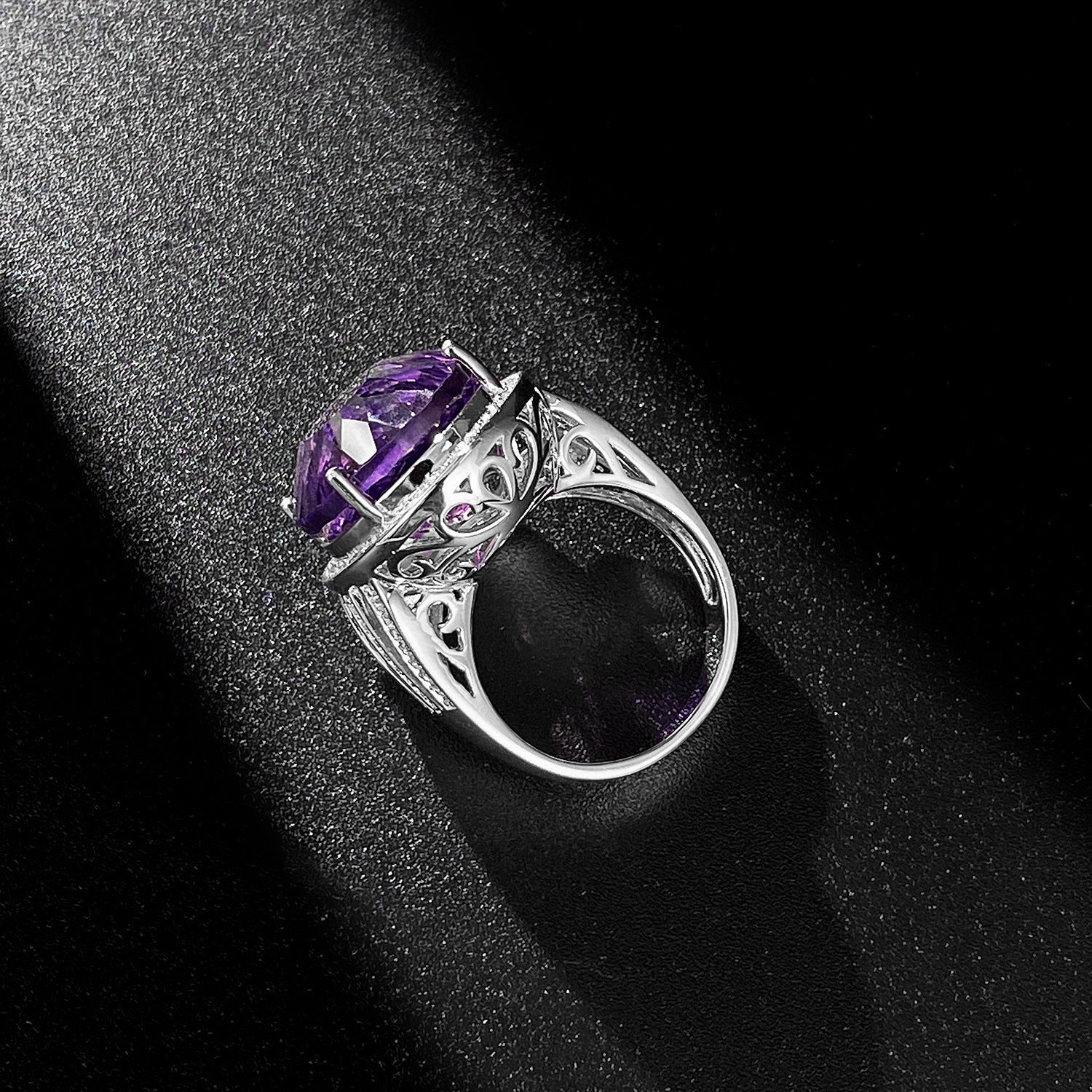 Large Denier Shaped Natural Amethyst Ring S925 Silver Set Crystal - Rhyme - and - Chain