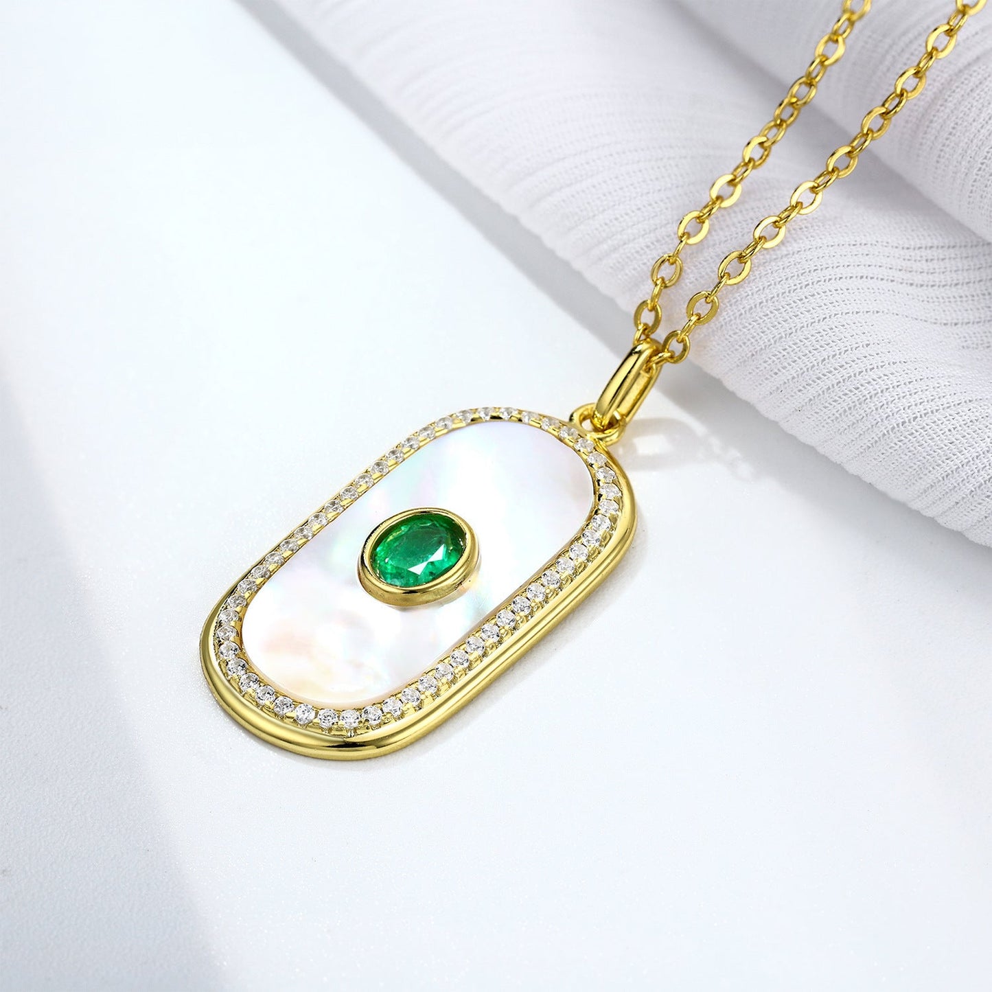 Natural Emerald Round Card Shaped Pendant S925 Silver Fritillaria Necklace - Rhyme - and - Chain