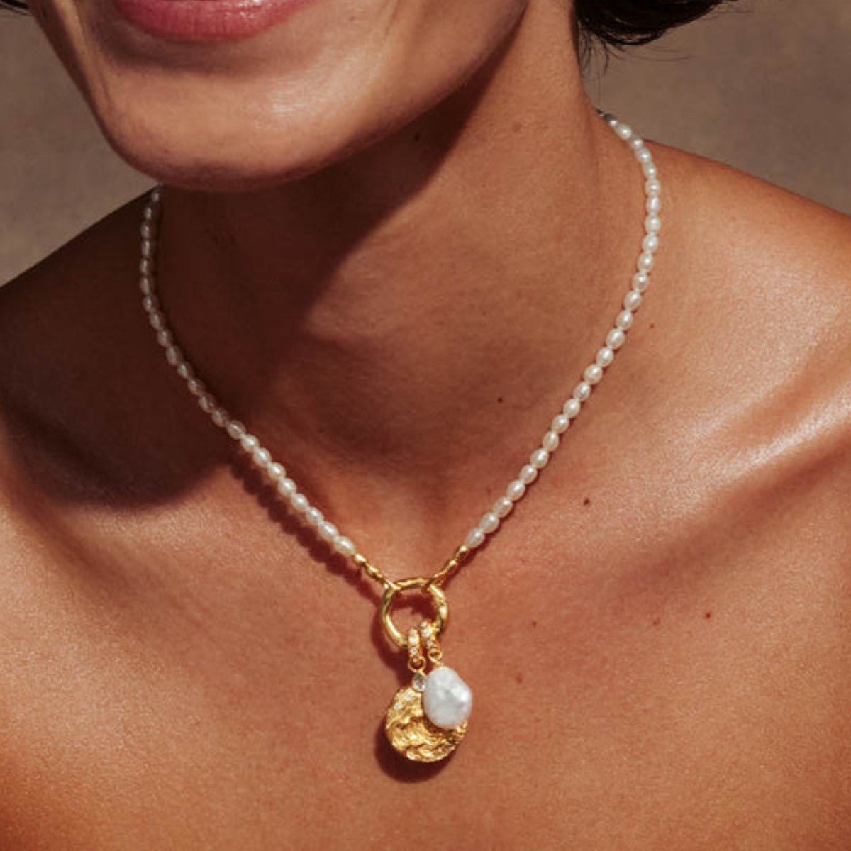 Seaside Style Spray Pendant Ins Style Niche Pearl Ocean Necklace Gold Plated Color Retaining - Rhyme - and - Chain